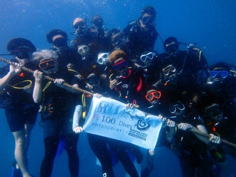 180316 YO 100dive-1.jpg